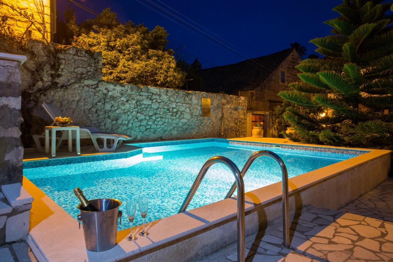 קאבטאט Apartments Kralj 2 מראה חיצוני תמונה